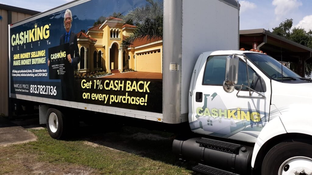 Custom Signage – signs-cash king box truck reality by Skywatch Signs